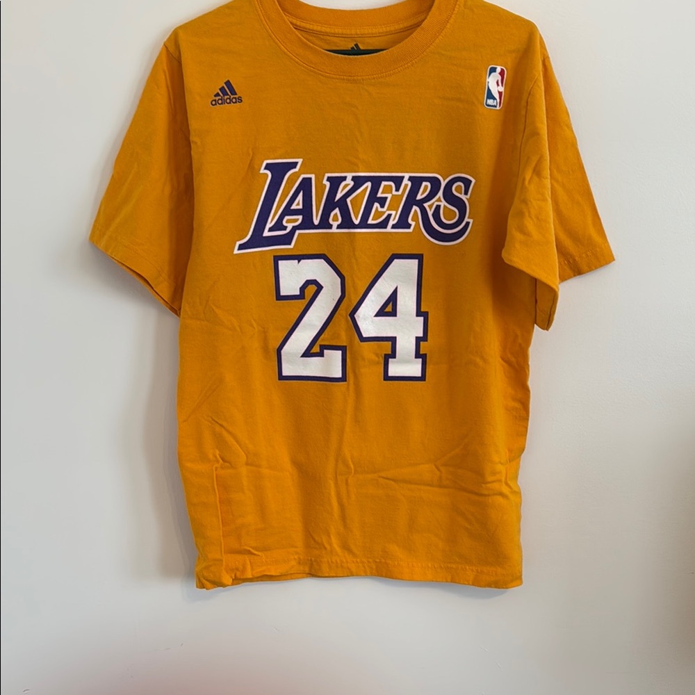 Adidas Men’s Kobe Bryant Lakers Gold Short Sleeve Tee